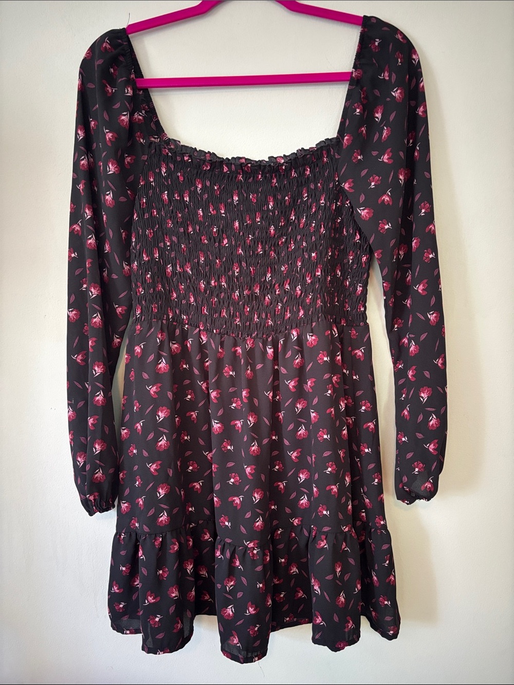 Trixxi Black Floral Smocked Long Sleeve Mini Dress Size Juniors Large